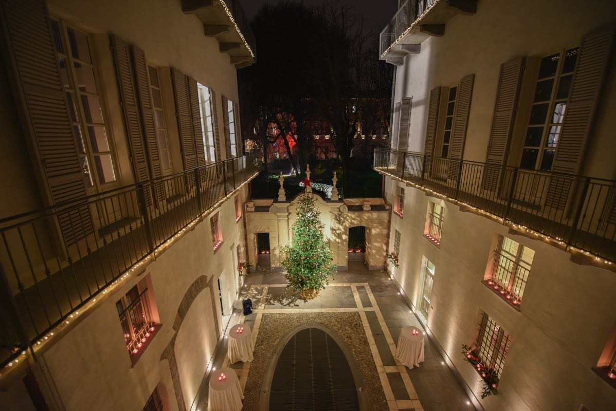 Un brindisi natalizio in via Bogino 16 a Palazzo del Carretto di Gorzegno